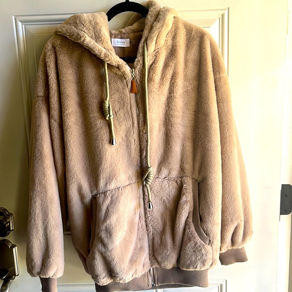 Hooded fur zip up jacket beige color